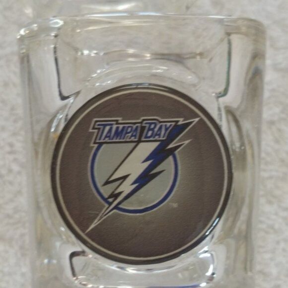 Tampa Bay Lightning heavy shot glasses (total of 8) - Picture 14 of 15